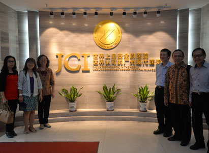 广州现代医院,微创治疗,印尼媒体,访问,癌症治疗